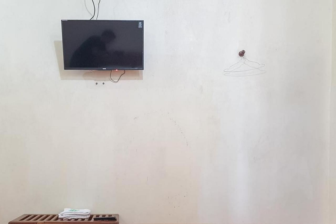 Hotel Bumi Bermi Permai Near Bermi Eco Park Mitra Reddoorz Probolinggo Buitenkant foto